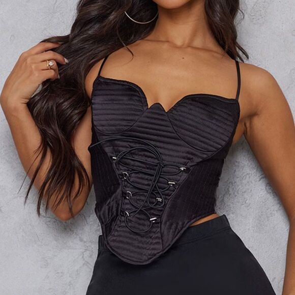 PrettyLittleThing Petite Black Bust Detail Lace Up Satin Corset Sz 00 NWT IN PKG - Picture 4 of 9